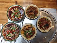 -拈签一笑黄牛肉辣卤串串