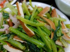 芹菜香干-新四方美食城(中山店)