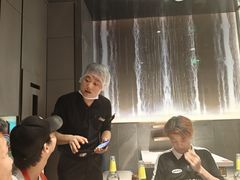 -海底捞火锅(长宁路龙之梦店)