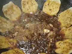 -三里屯土灶炖公鸡地锅鸡(江东店)