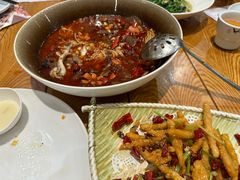 -黄泥岗·地道湖北菜(奥特莱斯店)