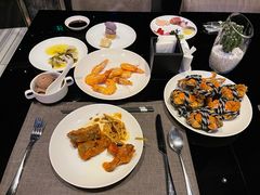 -唐拉雅秀酒店-西锦汇空中BBQ·思创餐厅