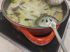 -大嫂镬仔·焖鸡煲·啫啫煲(逢源路店)