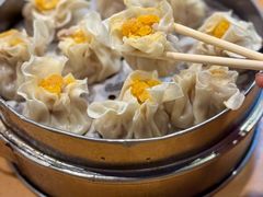 蛋黄鲜肉烧麦-真真鲜馄饨店(启蒙路店)