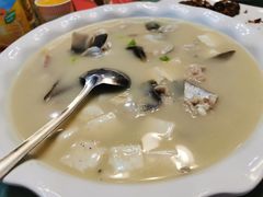 清汤鲫鱼-水上人家民俗餐厅(洱海公园店)