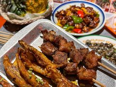 -威记烧嘢·南宁烧烤·超级生牛(绿地店)
