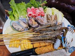 -樾餐厅泰式海鲜火锅(民歌湖店)