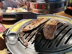 -青瓦炭韩潮烤肉(花园道店)