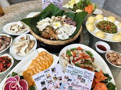 -原林野山菌火锅·炒菌(关上野生菌一条街店)