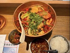-成都你六姐·牛肉冒菜(上海环宇荟店)