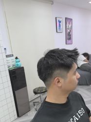 -米娜护肤造型