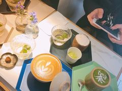 -茶是一枝花泡茶店