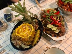 菠萝盅无骨凤爪-在湖边私厨小馆