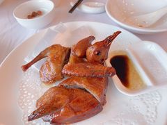 脆皮炸乳鸽-一品粤珍轩(吴中路店)