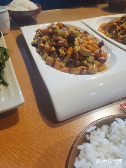 味道川菜馆(半岛新家园店)宫保鸡丁图片