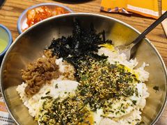 -明洞阿姨·韩式酱蟹烤肉·创意料理(三元桥店)