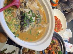 -川流不息·地道川菜·小龙虾(松东路店)