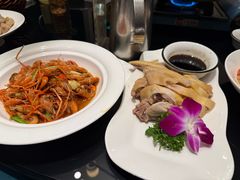 -洛东土菜馆(建国北路店)