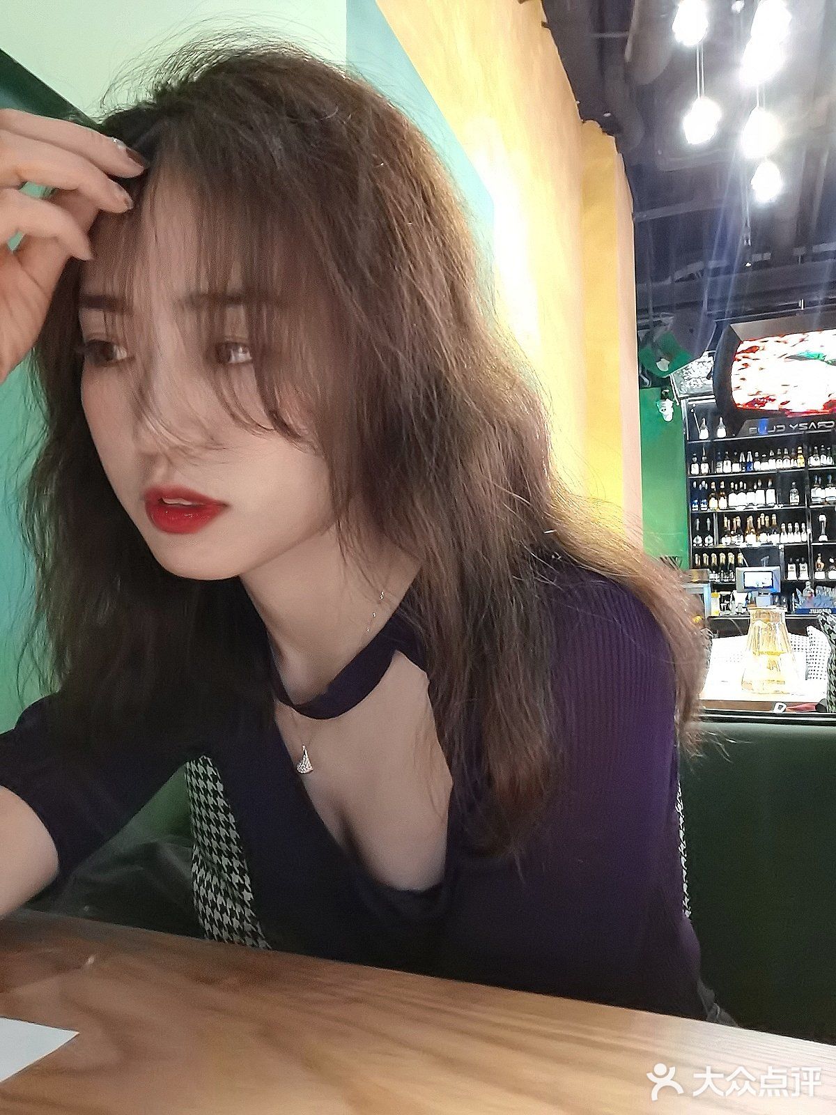 环境还是很不错的，只可惜我是中午来的，没能等到驻场歌