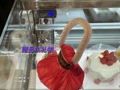 -花花卷卷·鲜食蛋糕(静安久光百货店)