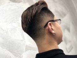 点击看大图 -环球蝶上美业连锁