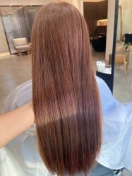 -C-18 SALON