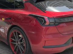 -蜂鸟快修喷漆钣喷汽修旗舰工厂(军工路店)