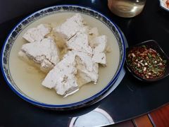 -茅台镇网红溶洞餐厅·茅帮菜馆