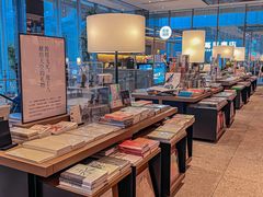 -茑屋书店(天目里店)