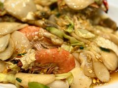 海鲜炒年糕-金海湾海鲜排档(朱家尖店)