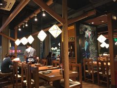 大堂-云海肴·汽锅鸡·云南菜(天山百盛优客店)