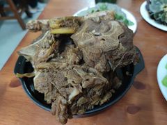 羊羯子-宝瑞门钉肉饼店