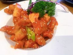 清迈菠萝咕噜肉-觅山云南菜(泊富ICITY店)