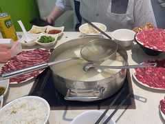 -黑山牛肉汤火锅(花城汇店)