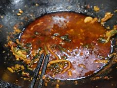 -大锅大灶柴火鸡鱼