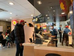 -麦当劳(燕顺路店)