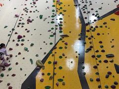 -问山MountQuest攀岩馆