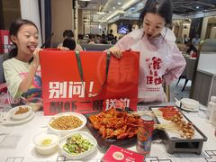 -靓虾二哥长沙地标小龙虾(五一广场店)