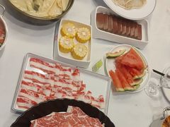 -德天肥牛海鲜火锅(龙吟坊店)