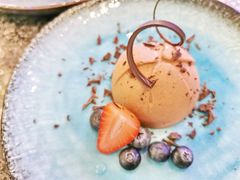 巧克力慕斯-上海齐鲁万怡大酒店·辣椒屋咖啡厅