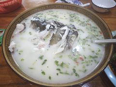 -美顺香食府鱼头老店(雪野湖店)