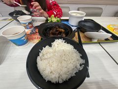 -老娘舅餐厅(黄龙体育中心店)