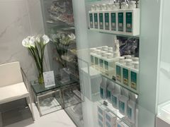 -福奈特洗衣洗鞋(宝山一二八纪念路店)