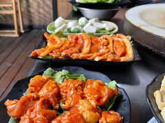 -冰冰龙虾·江湖菜·花园江景餐厅