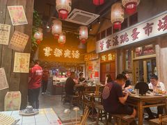 -旧街市鲜货老火锅(大光路店)