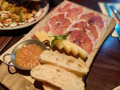 伊比利亚绿标火腿后腿24月-BROWNSTONE布朗石西班牙餐厅(富城店)