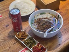 -湘人龙记老长沙米粉(鸟巢店)
