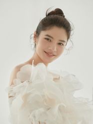 -至臻微拉婚纱摄影