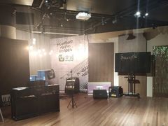 -牛班音乐学校(晶融汇购物中心店)