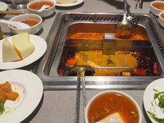 -海底捞火锅(宝龙广场夜宵主题店)